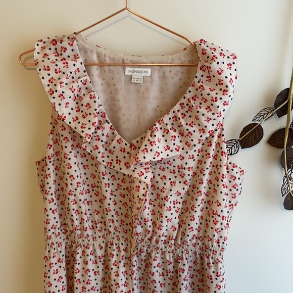 Sleeves short (above the knee) summer dress - Picture 2 of 4